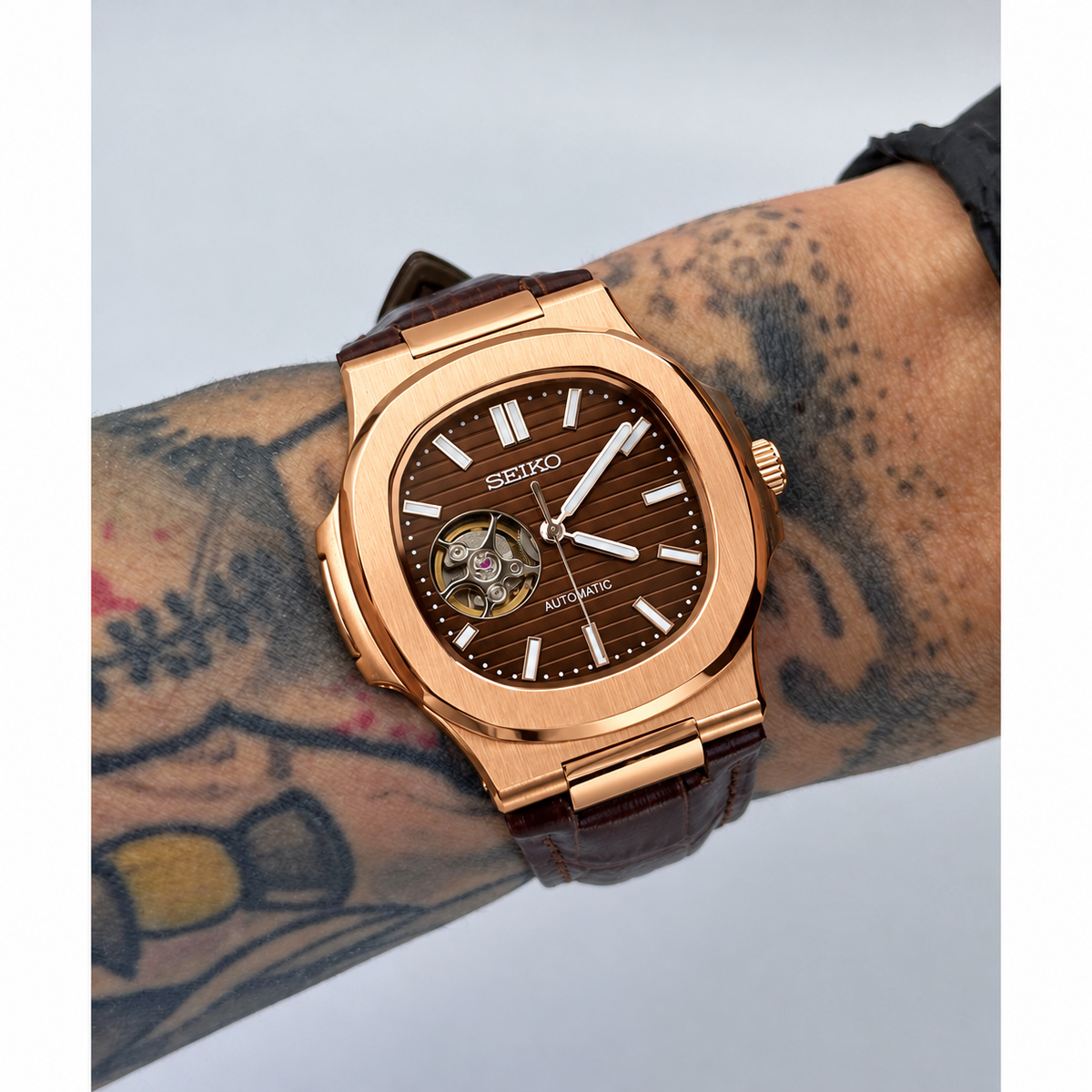 Sorelyne Nautilus SEIKO Open Heart 40mm Watch photo 3