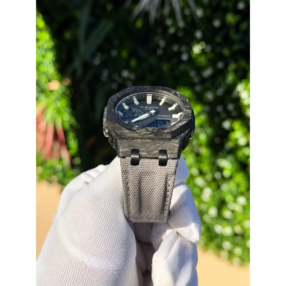 Custom Watch – Silver White Carbon Fiber